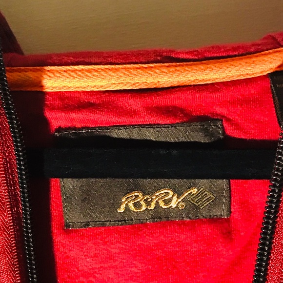 Rare RSRV Hoodie - Picture 3 of 6